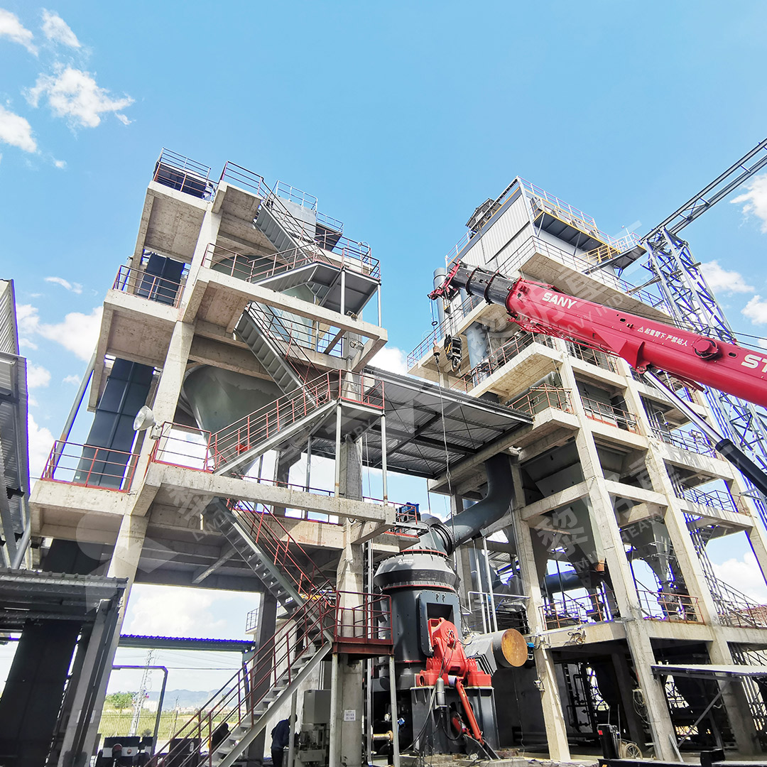 Diagram of Liming LM Vertical Roller Mill showing integrated hot air flow and material curtain for pre-drying high-moisture calcite.