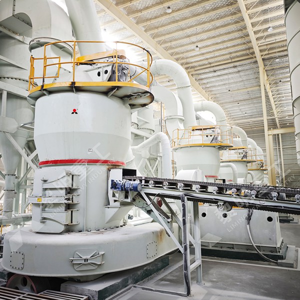 Industrial grinding mill for ultra-fine kaolin production with dust collection system