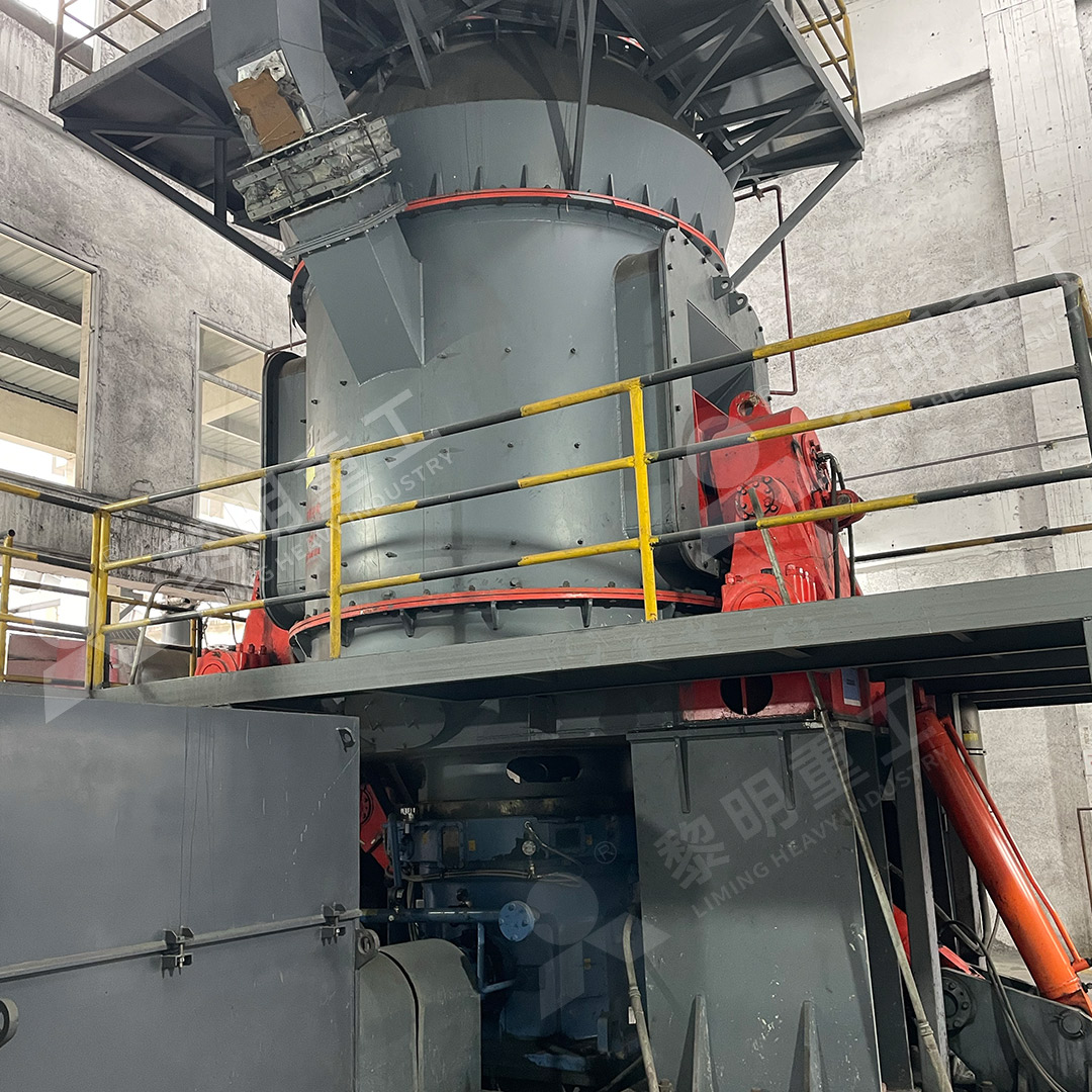 Installation of a Liming coal grinding mill in a brick production line with conveyor and dust collector
