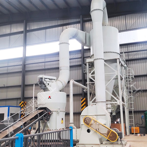 Titanium dioxide powder fineness control in paint grinding mill